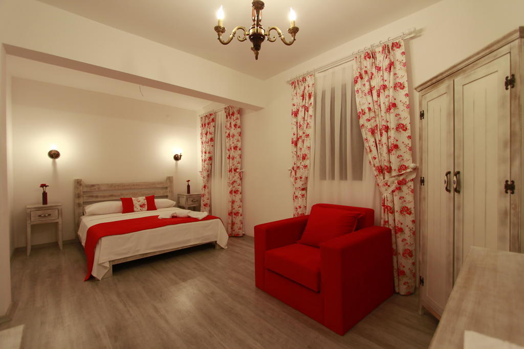 Aksam Sefasi Hotel Alacati Exterior photo
